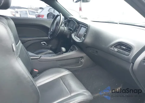 2019 Dodge Challenger Sxt Awd from USA, damaged, VIN 2C3CDZGG2KH675487